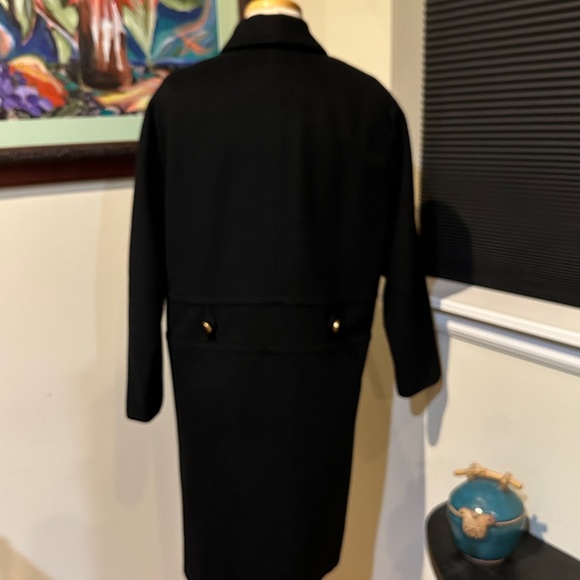Blk  Fine Wool Vintage 1960s  Mod Style Black Coat w/ Beautiful Gold Buttons - Picture 14 of 16